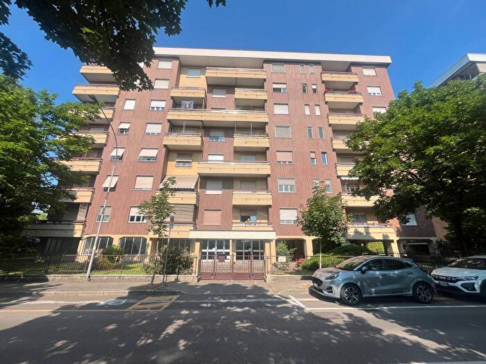 Appartamento bilocale in affitto in Viale Prealpi, Saronno