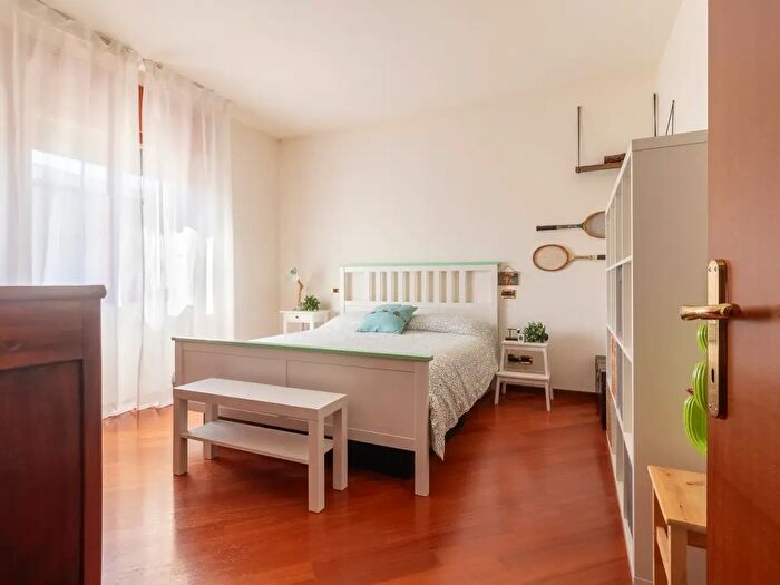 Appartamento con 6 locali in vendita in Via E Mattei, San Pietro In Gu