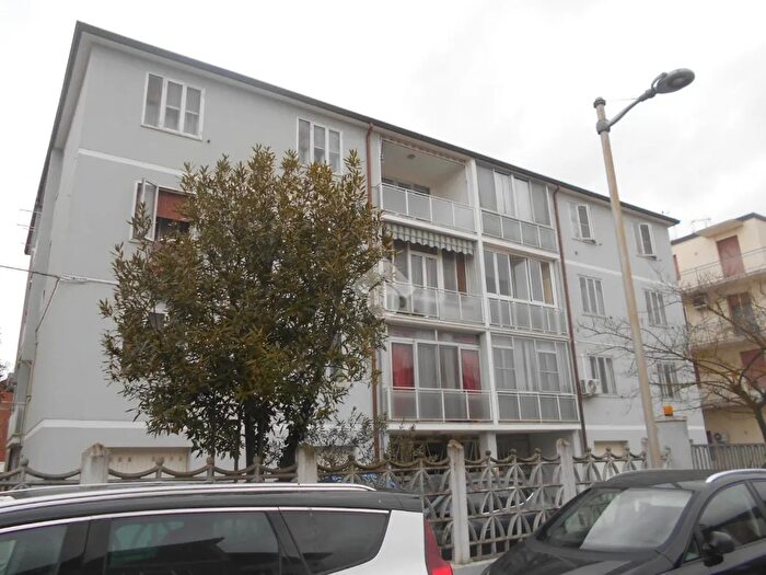 Appartamento quadrilocale in vendita in Via Italia, Comacchio