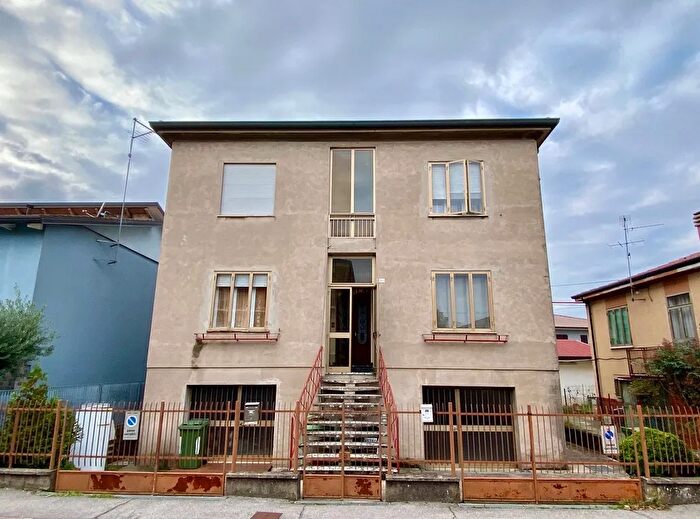 Casa quadrilocale in vendita in Via S Antonio, Legnago