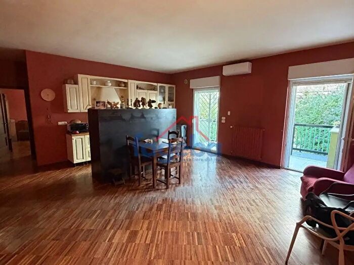 Appartamento bilocale in vendita in Via Enrico De Nicola, Trani