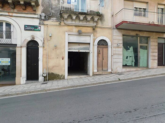 Casa monolocale in vendita in Corso Italia, Centro, Ragusa