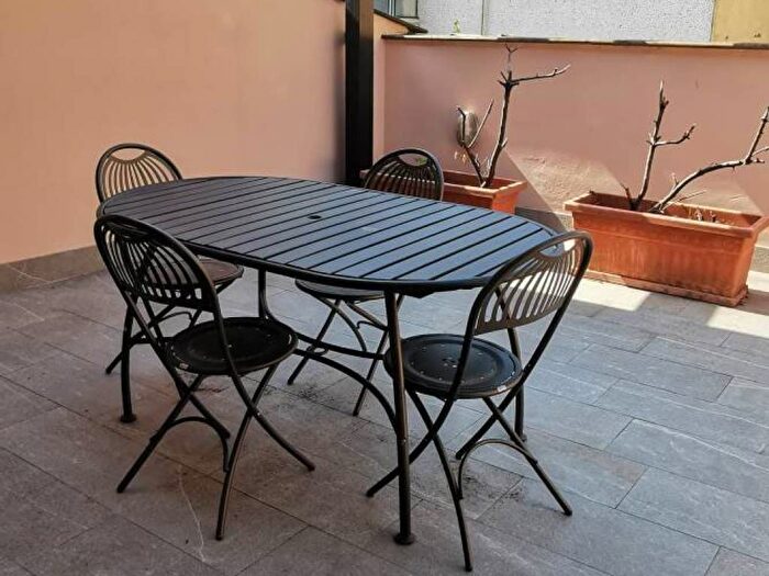 Appartamento trilocale in affitto in Centro Storico, Piacenza