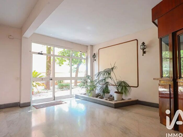 Appartamento con 7 locali in vendita in Via Cassia, Roma