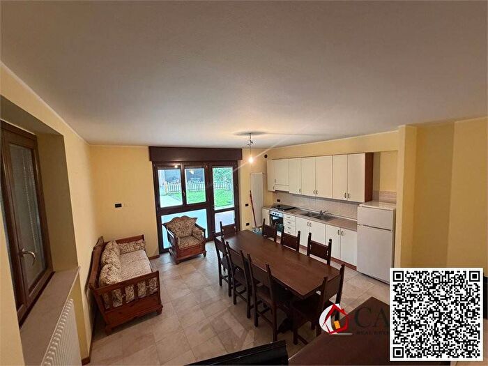 Appartamento trilocale in affitto in Centro, Gessate