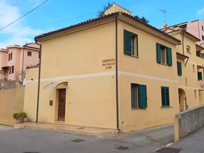 Appartamento monolocale in vendita in Via Sardegna, La Maddalena