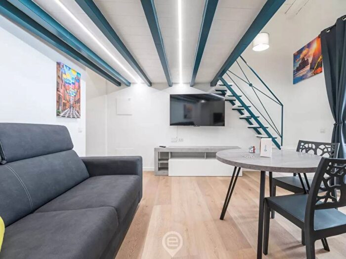 Appartamento monolocale in affitto in Via Giovanni Maria Dettori, Marina, Cagliari