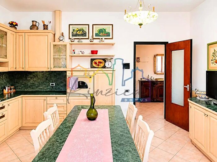 Appartamento quadrilocale in vendita in Ia Spartaco Carlini, Pisa