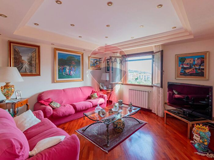 Appartamento con 7 locali in vendita in Via Paolo Borsellino B, Santa Flavia