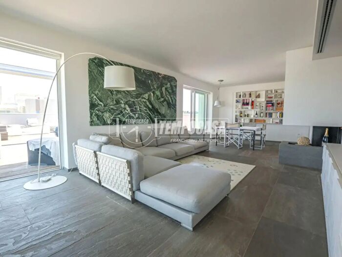 Appartamento quadrilocale in vendita in Via Francesco Podesti, Senigallia