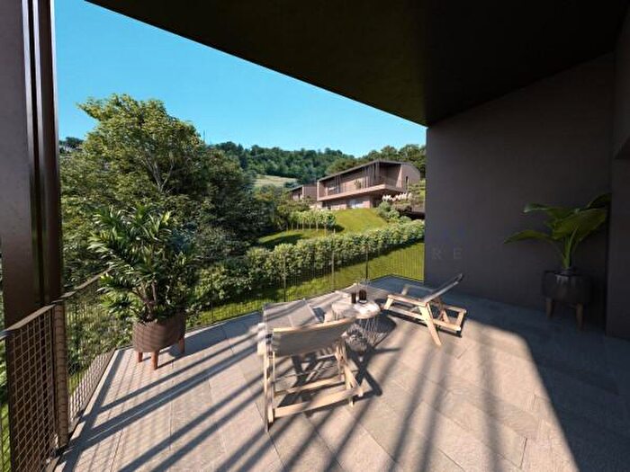 Appartamento quadrilocale in vendita in Via Libertà, Ponteranica