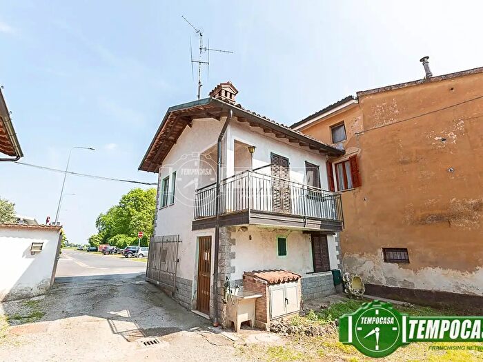 Casa bilocale in vendita in Vicolo Palazzina, Vaiano Cremasco