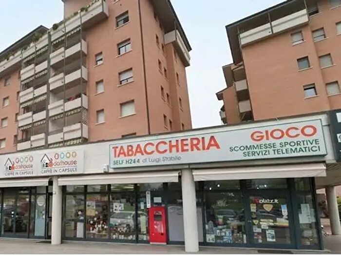 Appartamento quadrilocale in vendita in Reggio nell'Emilia