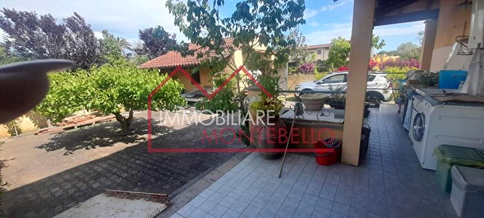 Casa con 6 locali in vendita in a Brasile, Camaiore