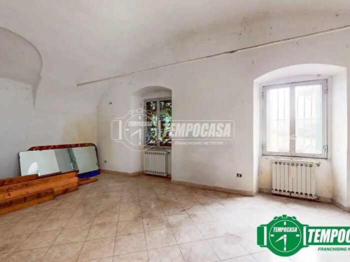 Casa quadrilocale in vendita in Via Garibaldi, Serravalle Scrivia