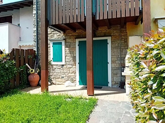 Appartamento trilocale in vendita in Via al Poggio, Ranzanico