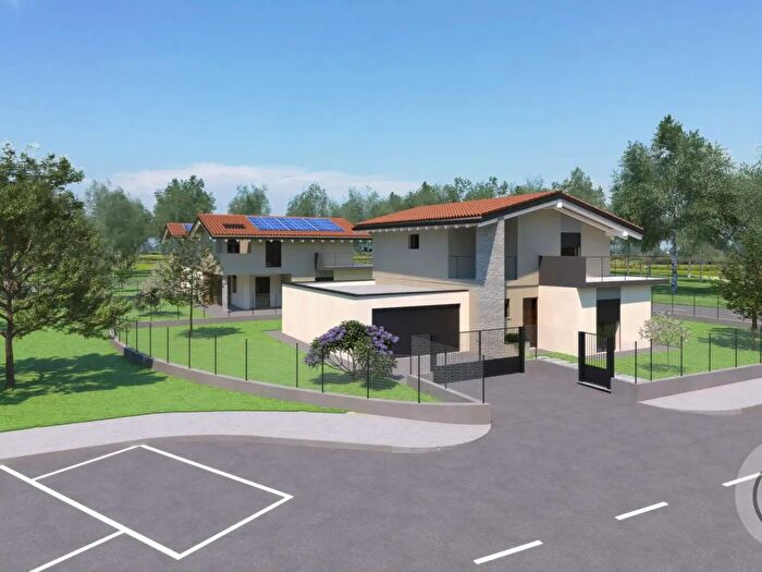 Case in Vendita e in Affitto - 2