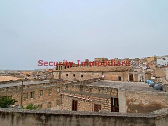 Appartamento trilocale in vendita in Sciacca