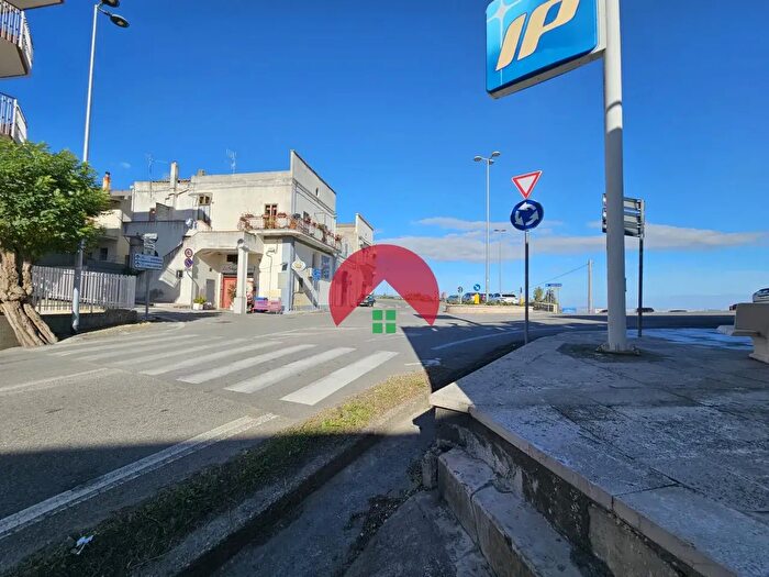 Casa trilocale in vendita in Via Quaranta, Miglionico