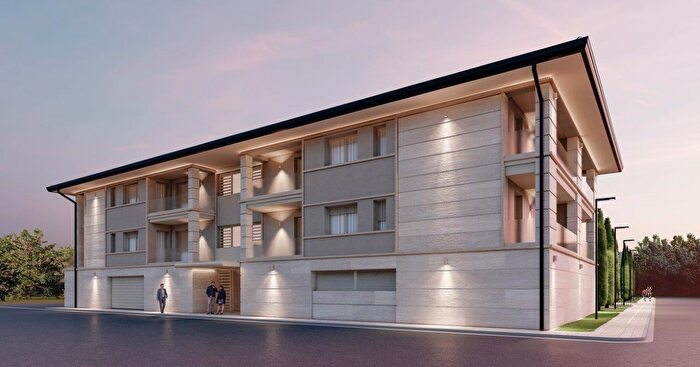 Appartamento quadrilocale in vendita in Cascina