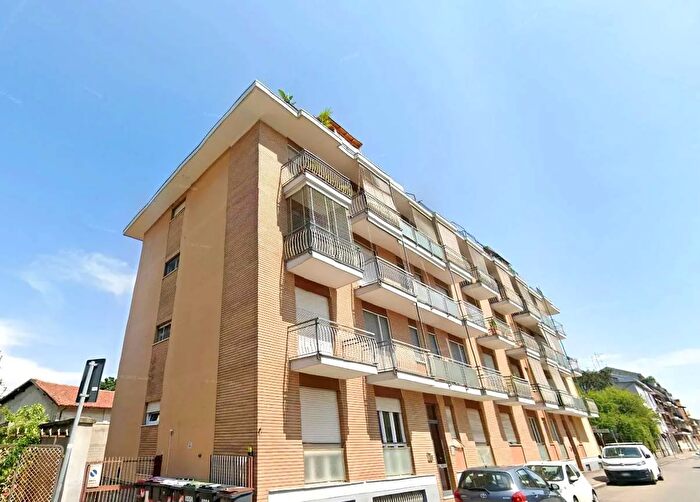 Appartamento trilocale in vendita in Via Beltrami a, Novara