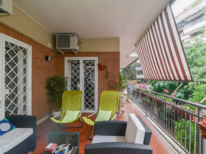 Appartamento con 5 locali in affitto in Via Costantino Maes, Bologna, Roma