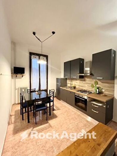 Appartamento trilocale in affitto in Via Tiziano, Milano