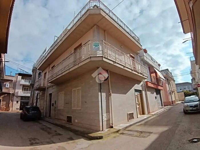 Casa con 5 locali in vendita in Via GDebellis, Cassano Delle Murge