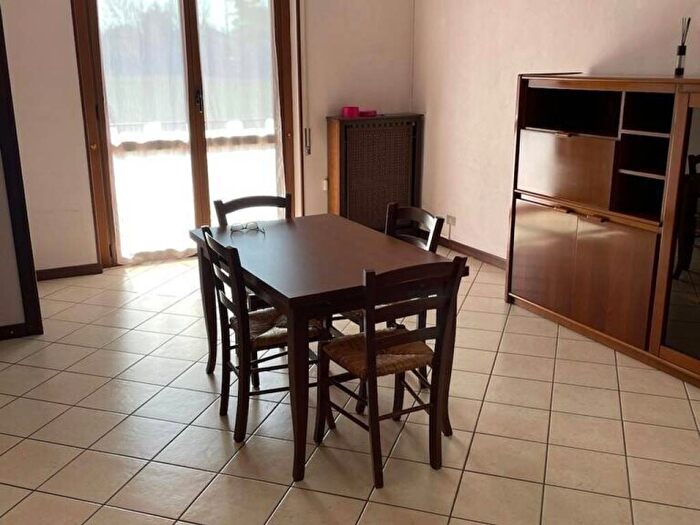 Appartamento in affitto in Garibaldi, Centro, Garbagnate Milanese