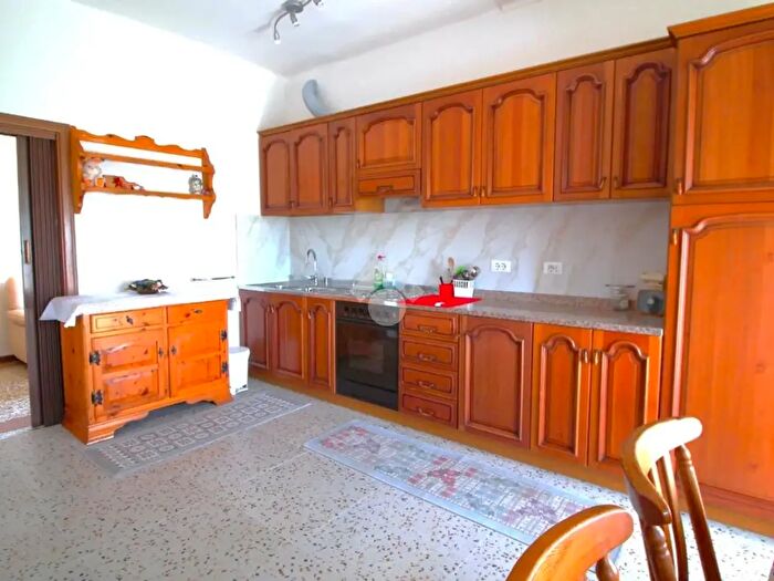 Appartamento trilocale in affitto in Via della Madonnetta, Venezia