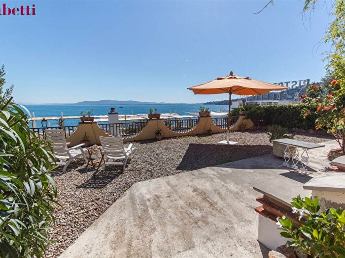 Appartamento con 5 locali in affitto in Via Guelfo Civinini, Porto Santo Stefano, Monte Argentario