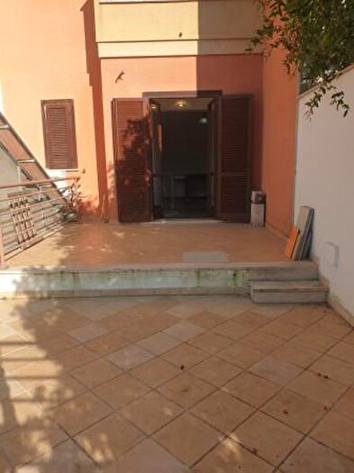 Appartamento trilocale in vendita in Via Vecchia per Frigole, Lecce