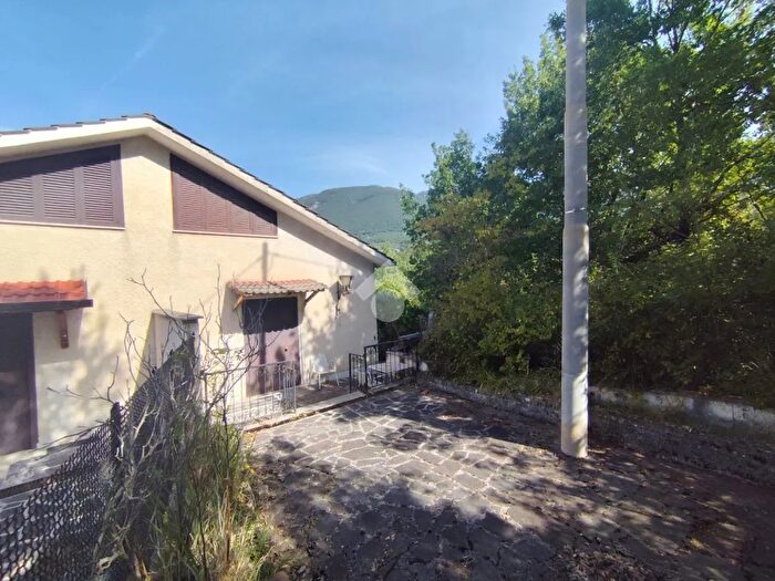 Casa monolocale in vendita in Contrada Risano, Subiaco