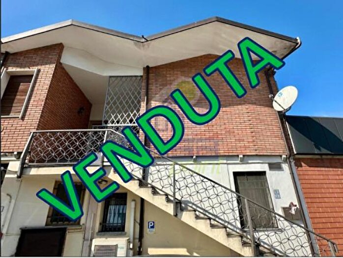 Appartamento quadrilocale in vendita in Via Italia, Pizzighettone