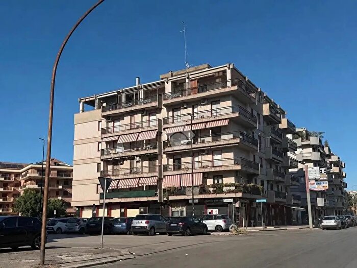 Appartamento trilocale in vendita in Via Michele Menichella, Foggia
