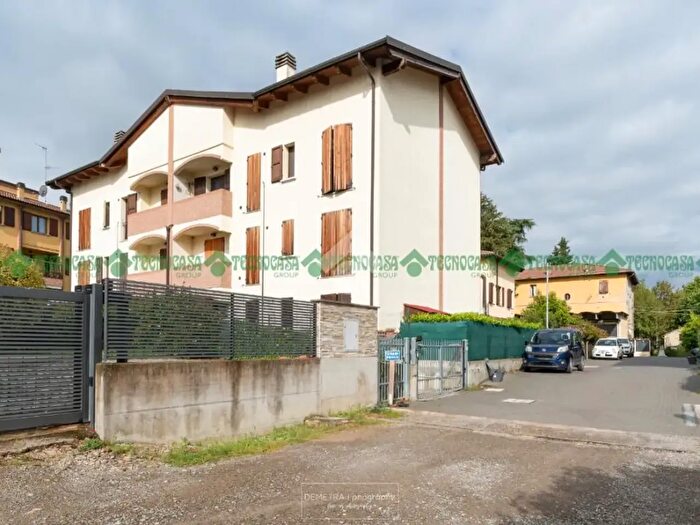 Appartamento bilocale in vendita in Via Provinciale, Valsamoggia