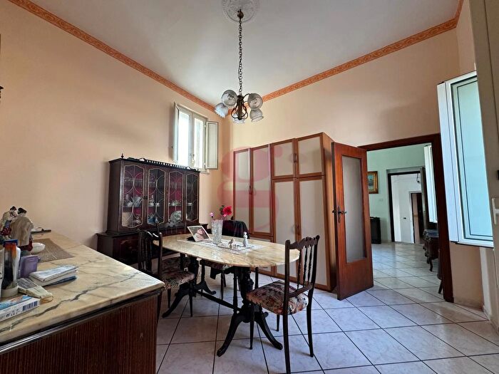 Appartamento trilocale in vendita in Via Tommaso Sorrentino, Gragnano