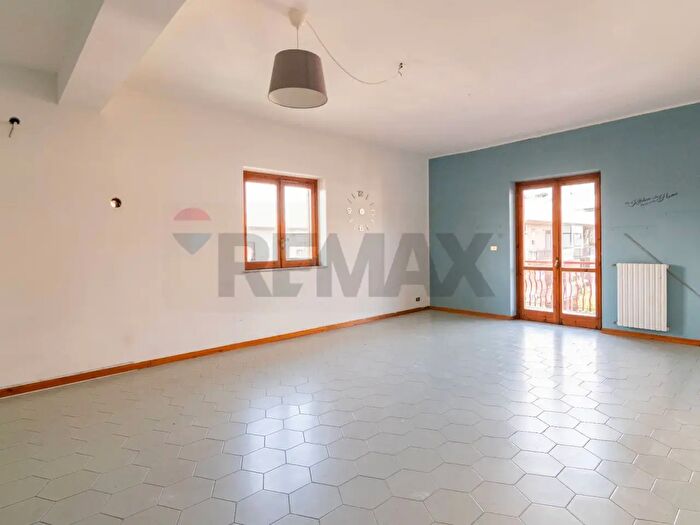 Appartamento quadrilocale in vendita in Via Giorgio La Pira, Mascalucia