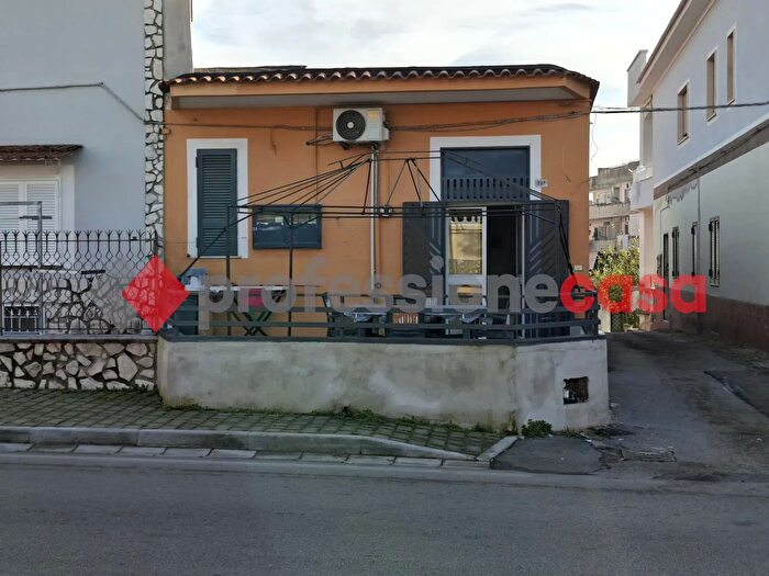 Casa quadrilocale in vendita in Via Parrella, Boscoreale