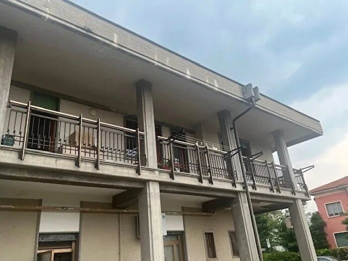 Appartamento con 6 locali in vendita in Via Demonte, Cuneo