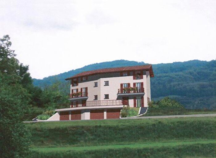 Casa quadrilocale in vendita in Dolzago