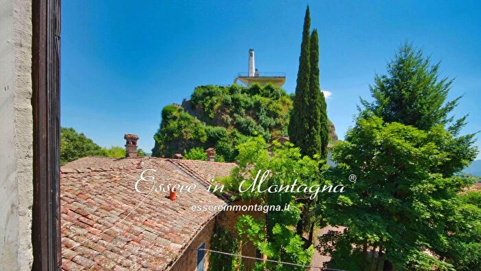 Appartamento quadrilocale in vendita in Gaggio Montano