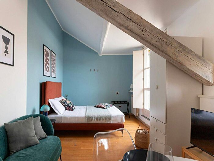 Appartamento monolocale in affitto in Via Verona, Porta Romana Medaglie dOro, Milano