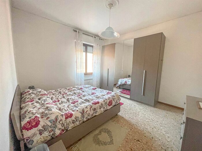 Appartamento quadrilocale in vendita in Viale Resistenza, Aulla