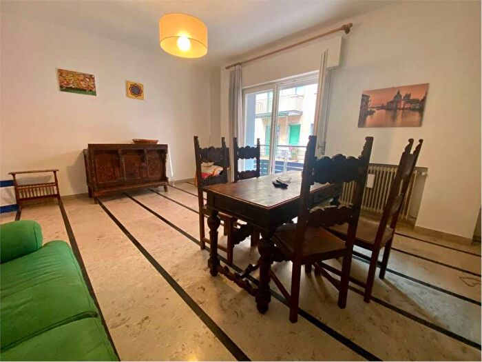 Appartamento quadrilocale in affitto in VIA TORRE BELFREDO, Mestre, Venezia