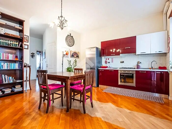 Appartamento trilocale in vendita in Via Morandi, Collegno