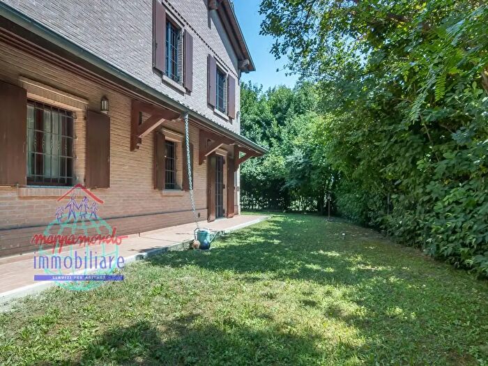 Casa con 5 locali in vendita in Via Giotto, Sala Bolognese