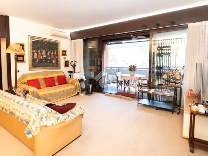 Appartamento quadrilocale in vendita in Via Giotto, Basiglio