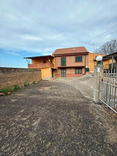 Casa con 9 locali in vendita in Contrada Cusatino Serradifalco, Serradifalco