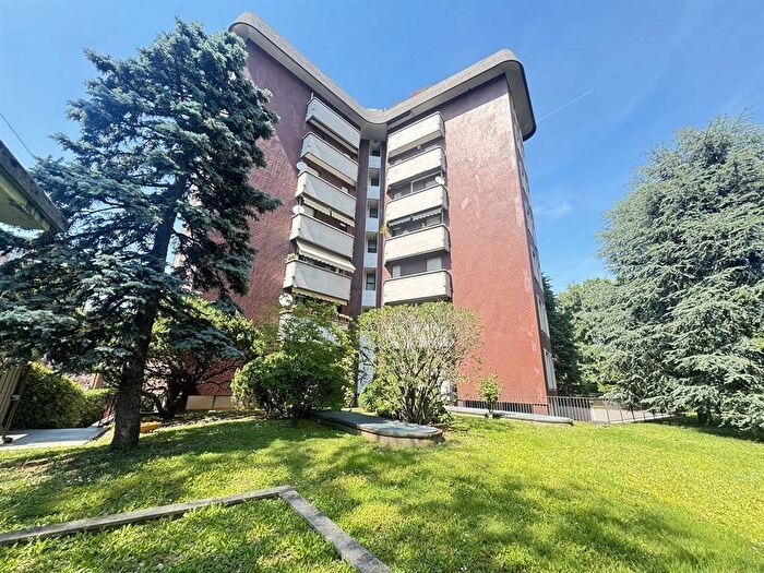Appartamento bilocale in affitto in via Valseriana, Triante, Monza